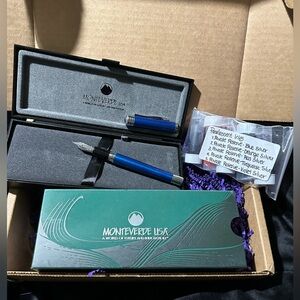 Monteverde Calligraphy Pen never been used Comes with 5 Pearlescent Inks